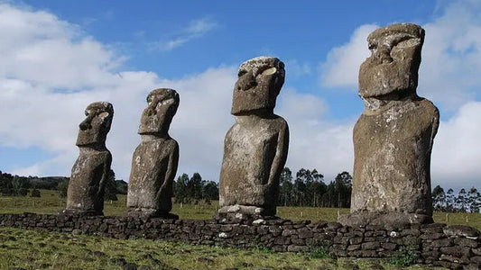 chile statues