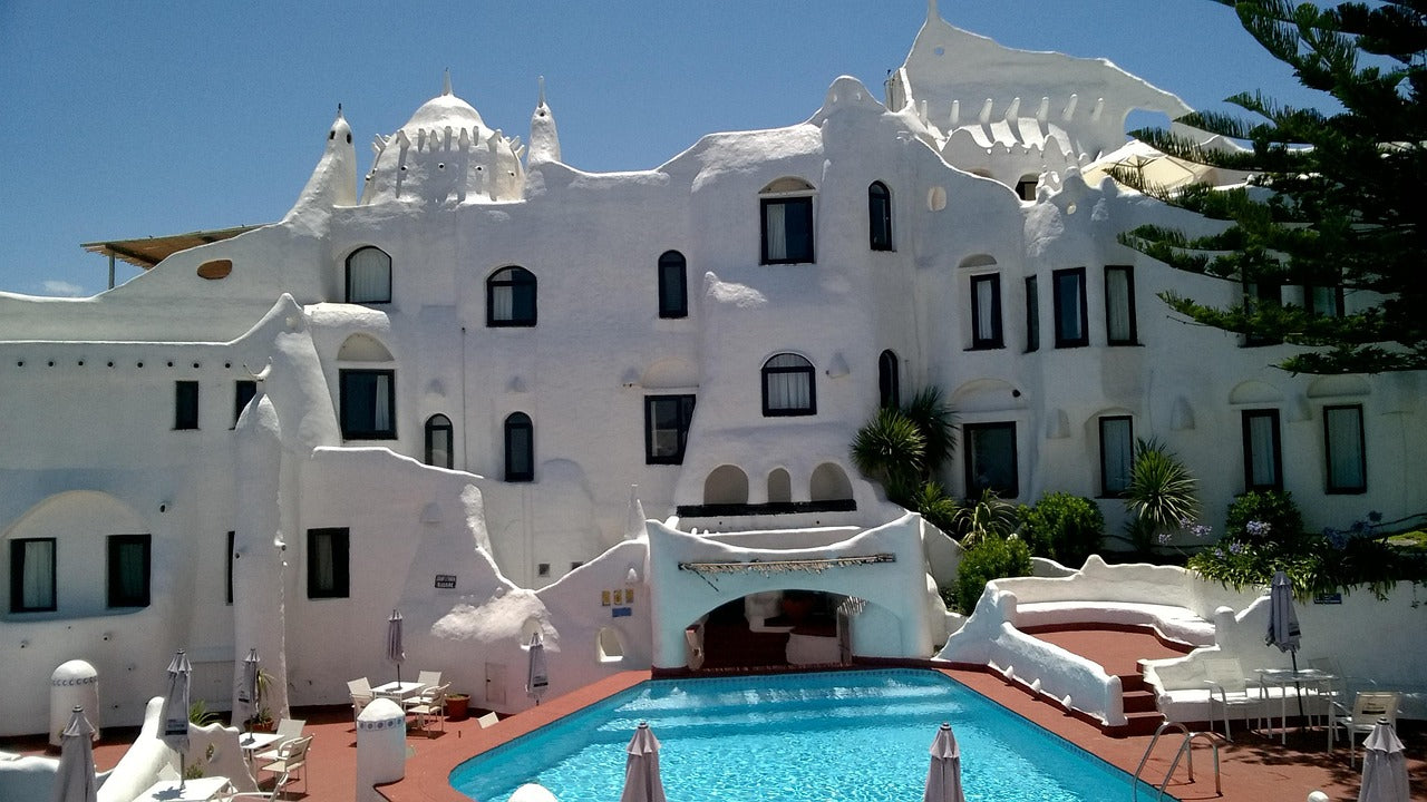 uruguay-home-town-blue-sky-pool
